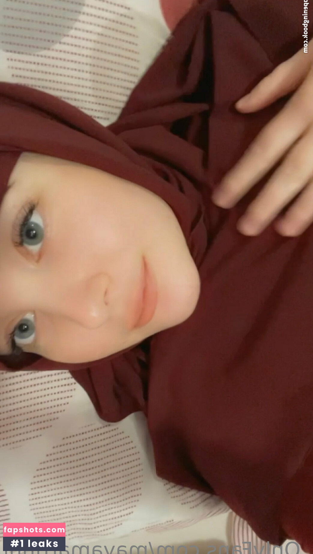 Maya Martinni gallery photo #53