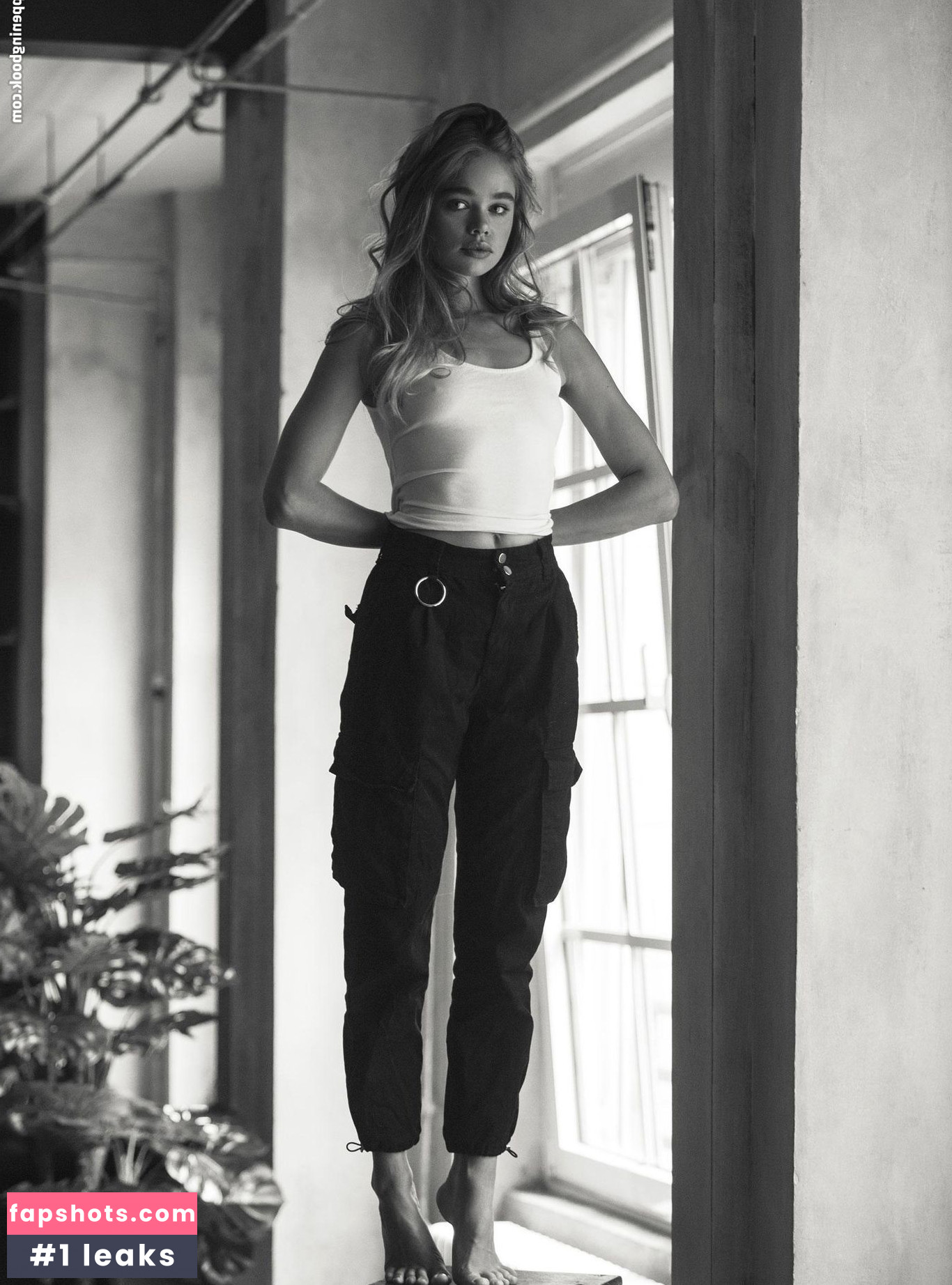 Maya Otsoko gallery photo #33