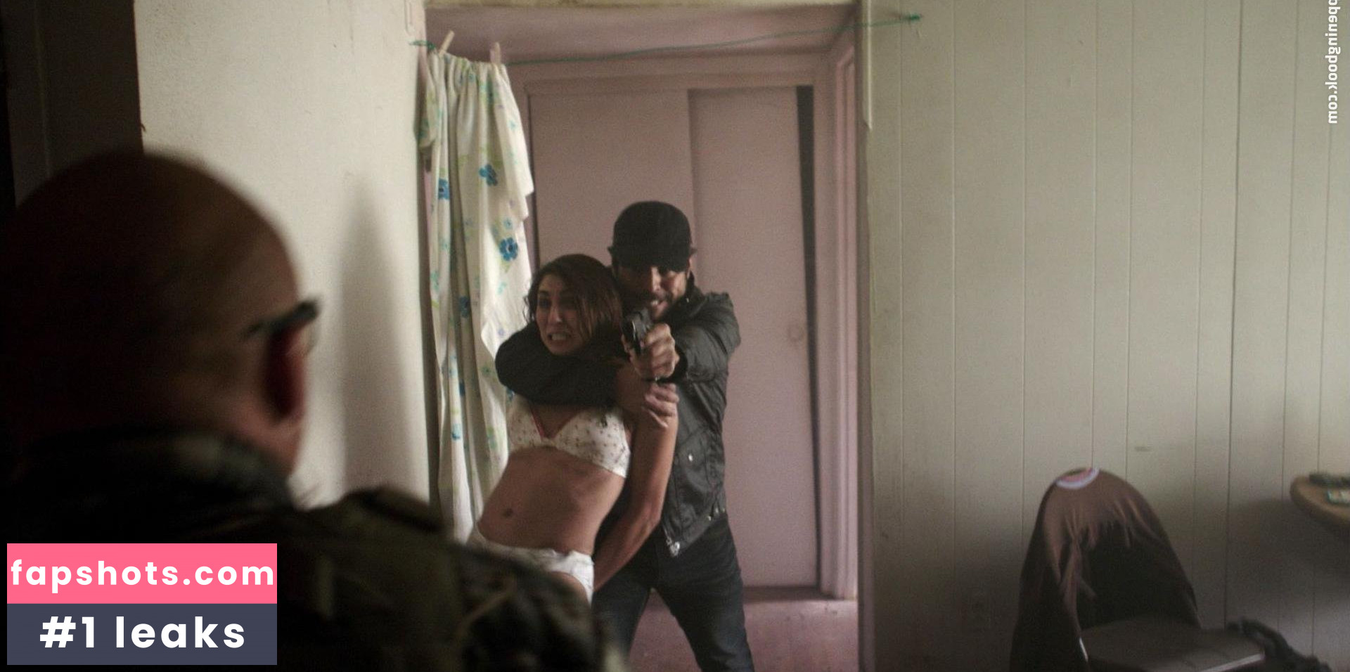 Maya Santandrea gallery photo #2