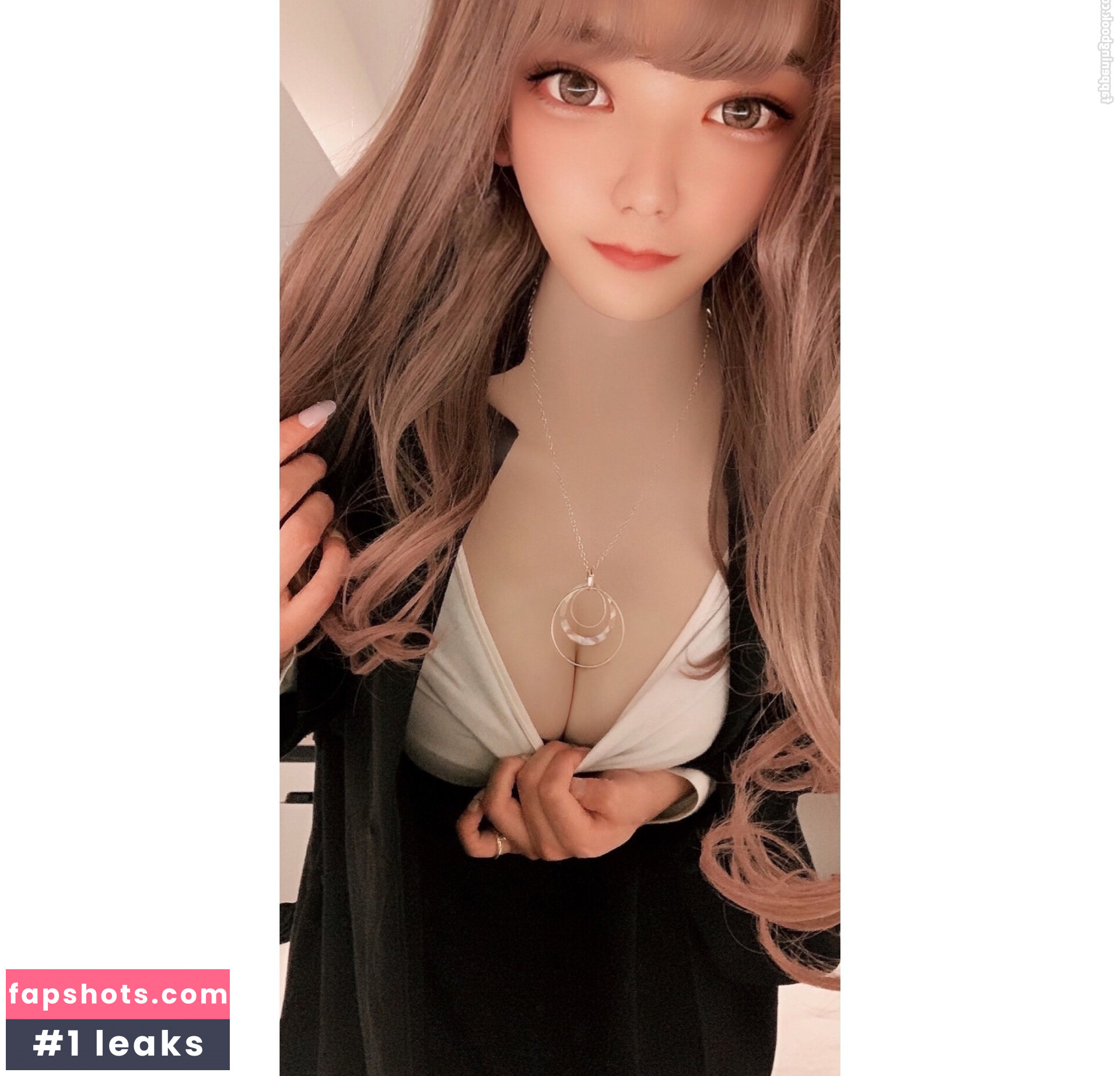 Maya Takamiya gallery photo #14