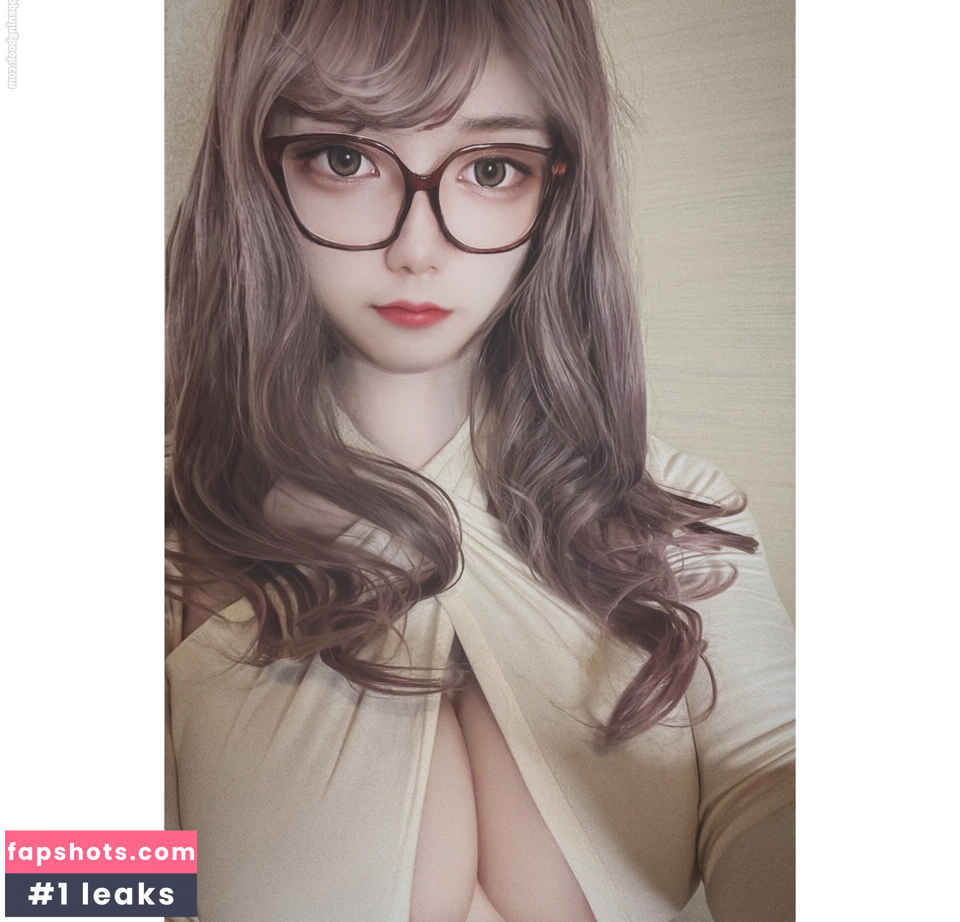 Maya Takamiya gallery photo #3