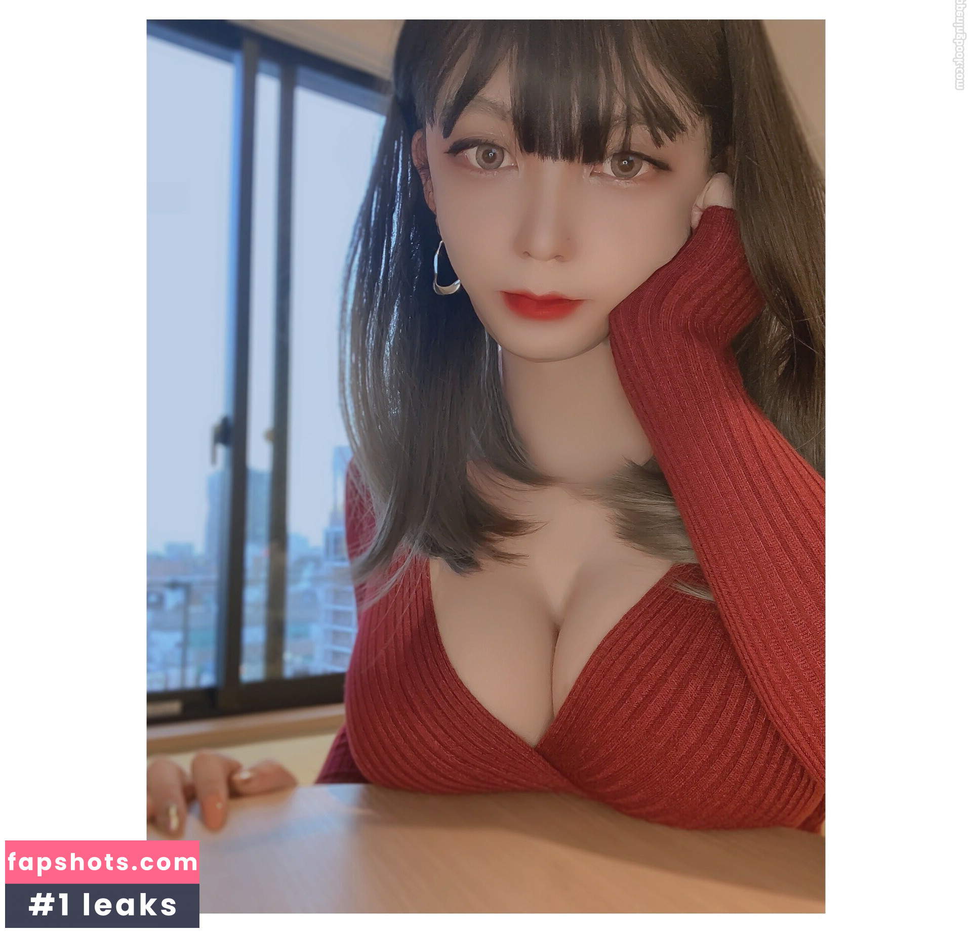 Maya Takamiya gallery photo #6