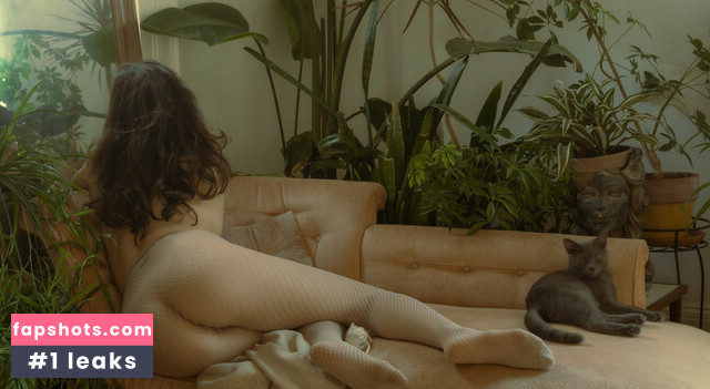 Maya Tihtiyas gallery photo #7