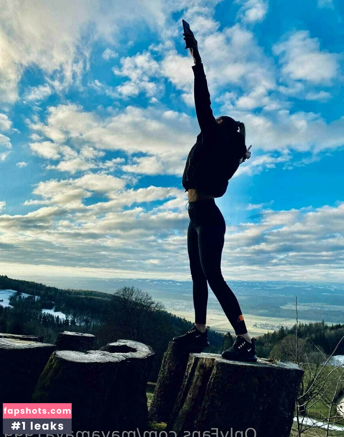 mayamaya1999 Filtración Desnuda OnlyFans Foto #5 - Fapshots