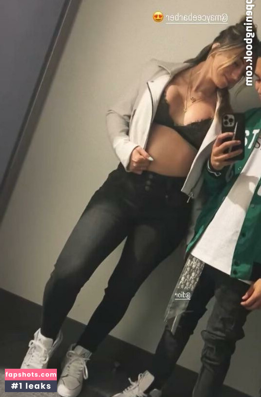 Maycee Barber gallery photo #6