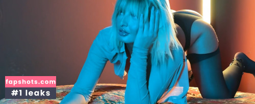 MayContainGirl gallery photo #1041