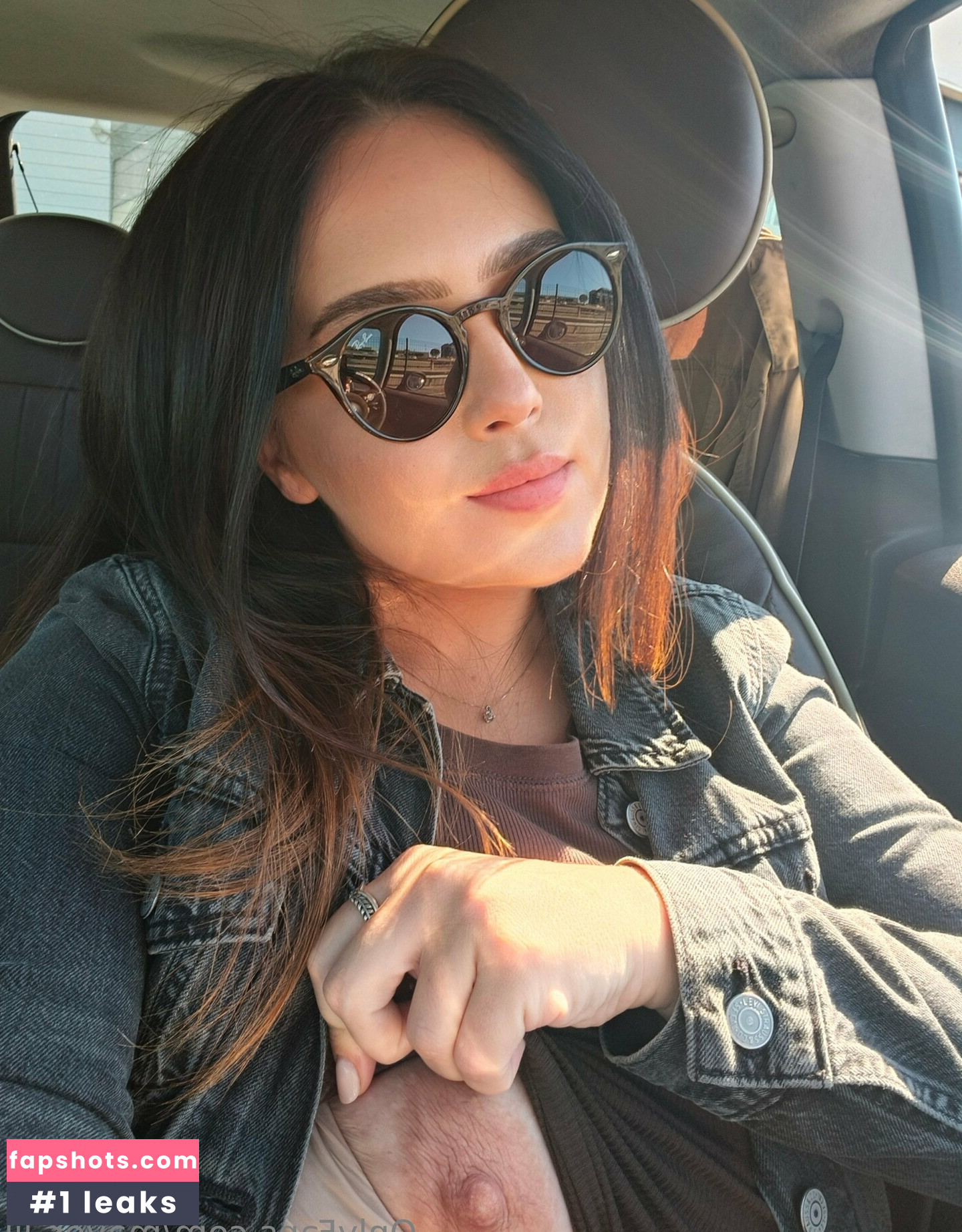 Mayer Lil gallery photo #20