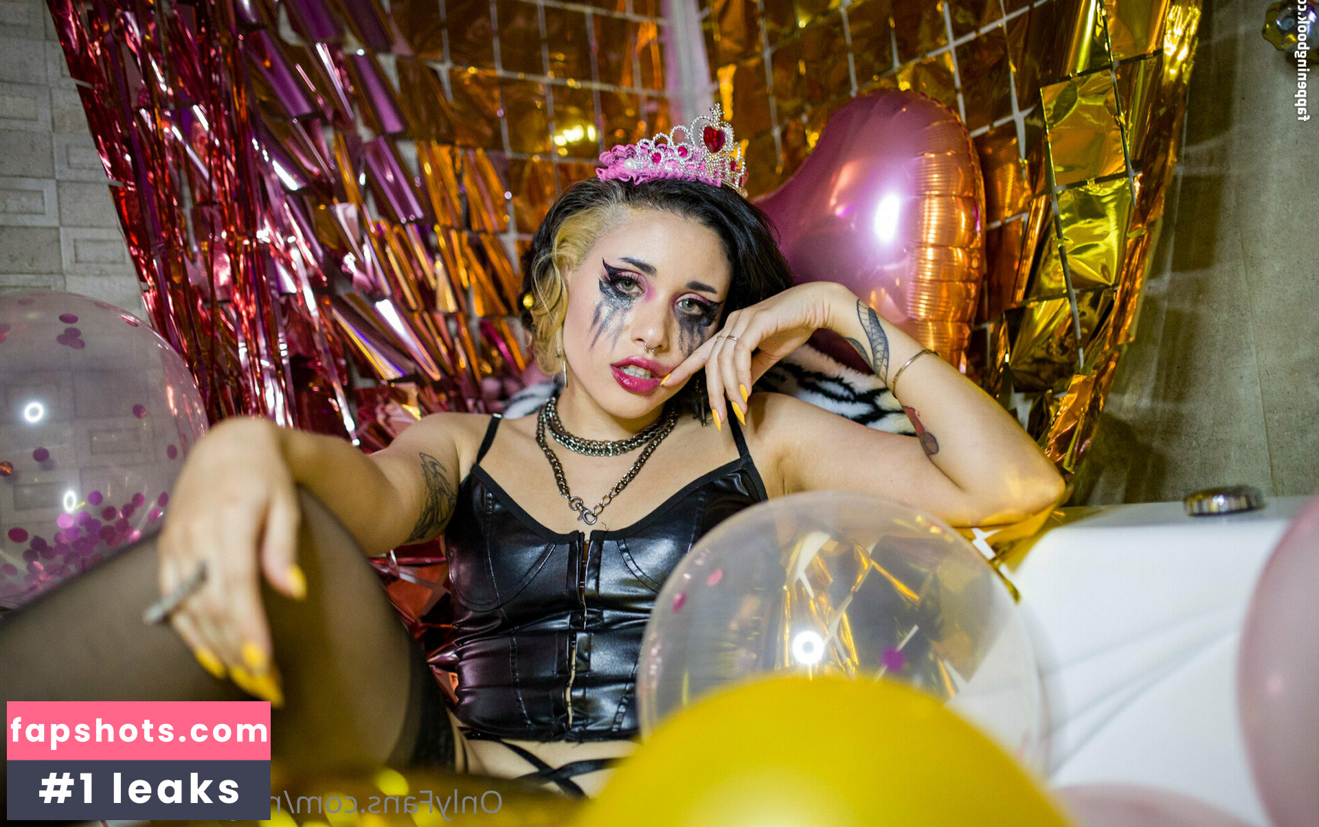 mayhemandbacon gallery photo #23