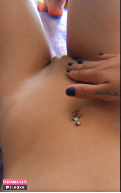 Mayla Silva gallery photo #29