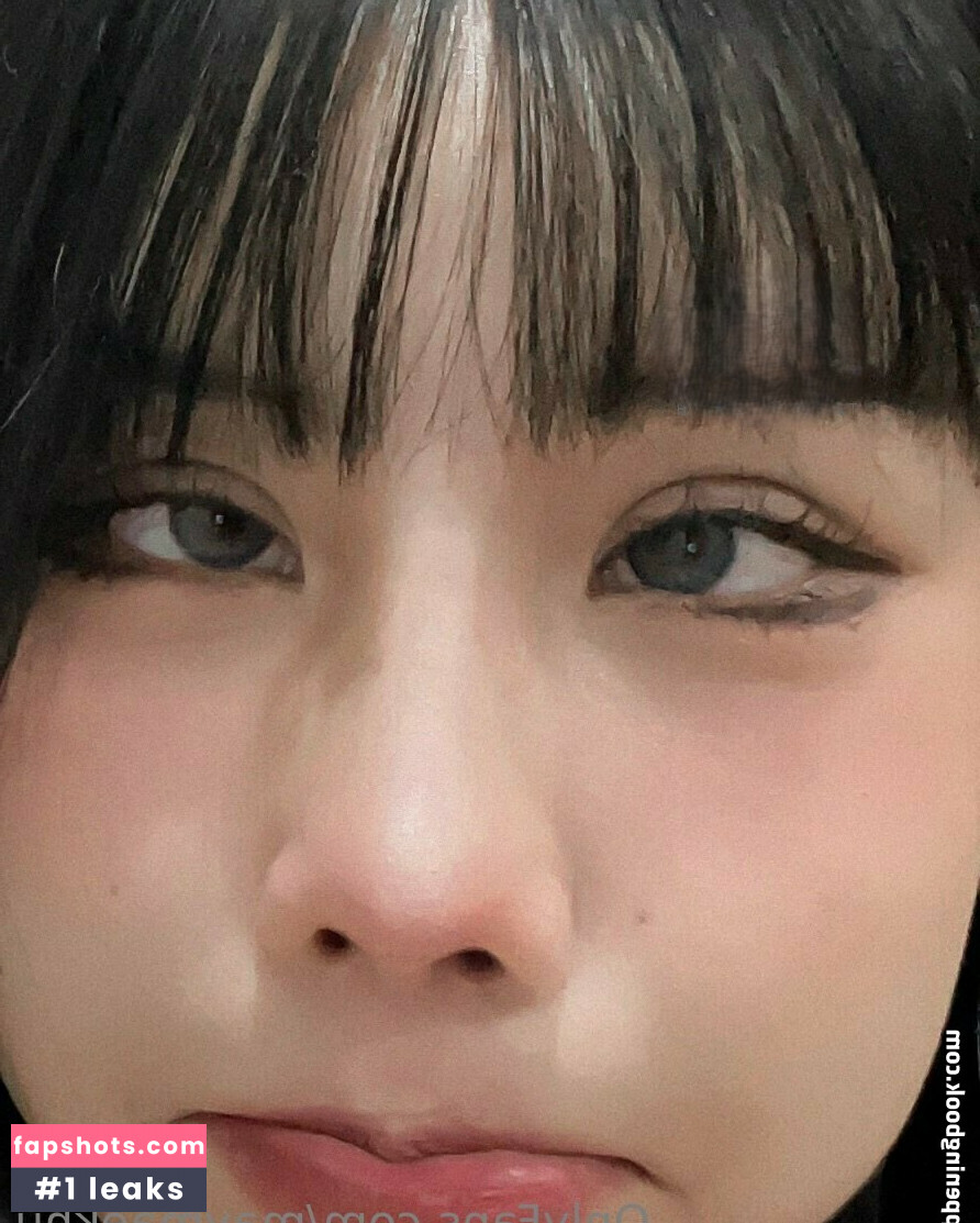 Maymae gallery photo #10