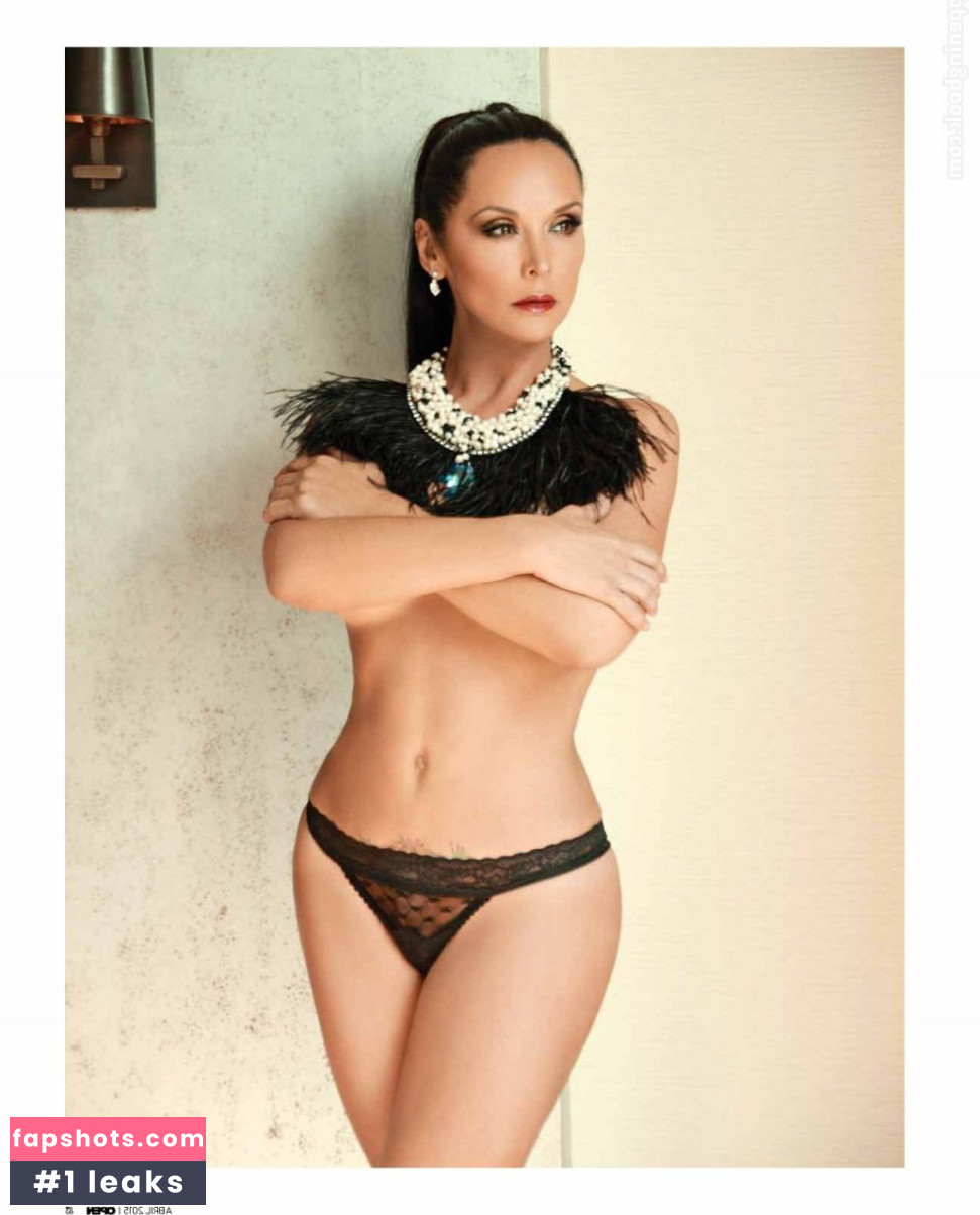 Mayra Rojas gallery photo #34