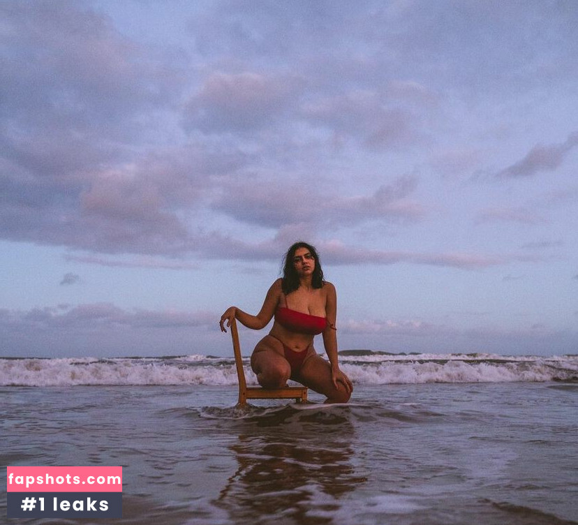 Mays Benatti gallery photo #25