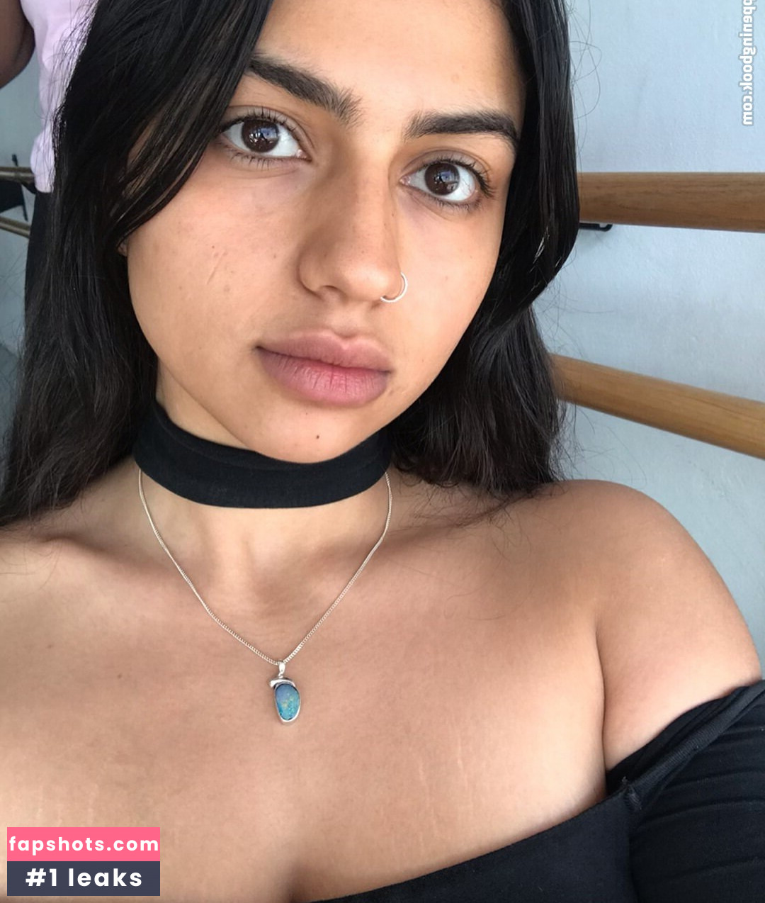 Mays Benatti gallery photo #9