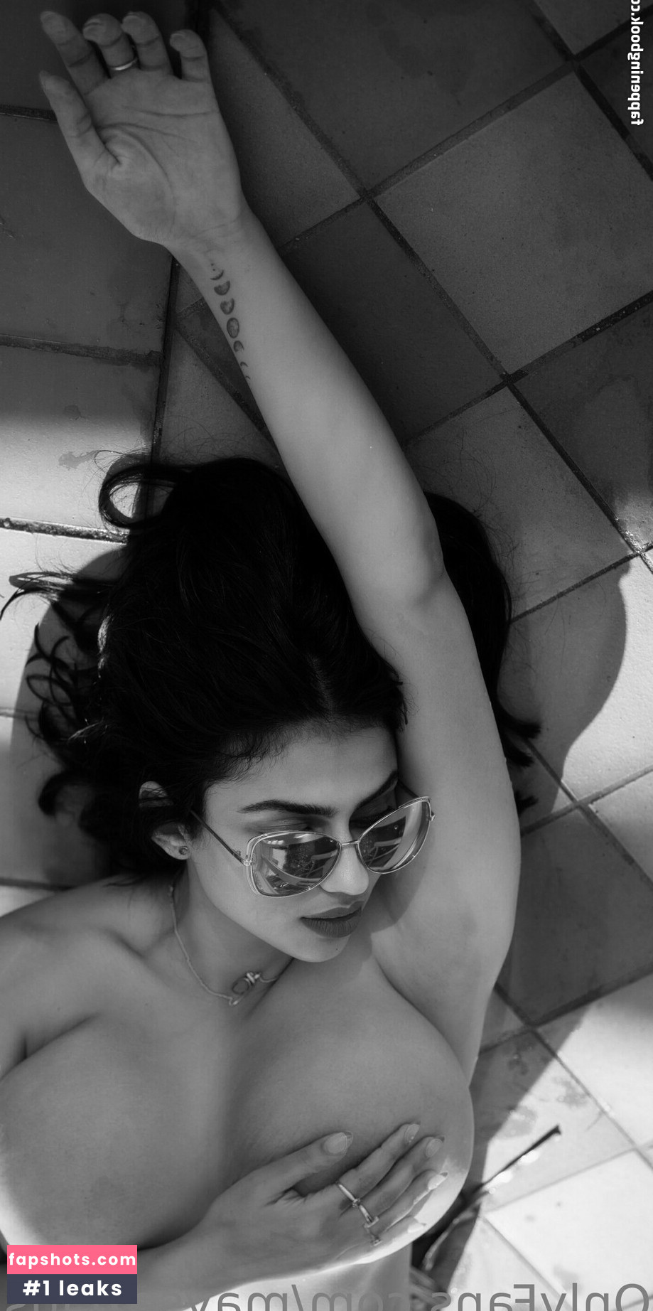 maysexclusive gallery photo #2