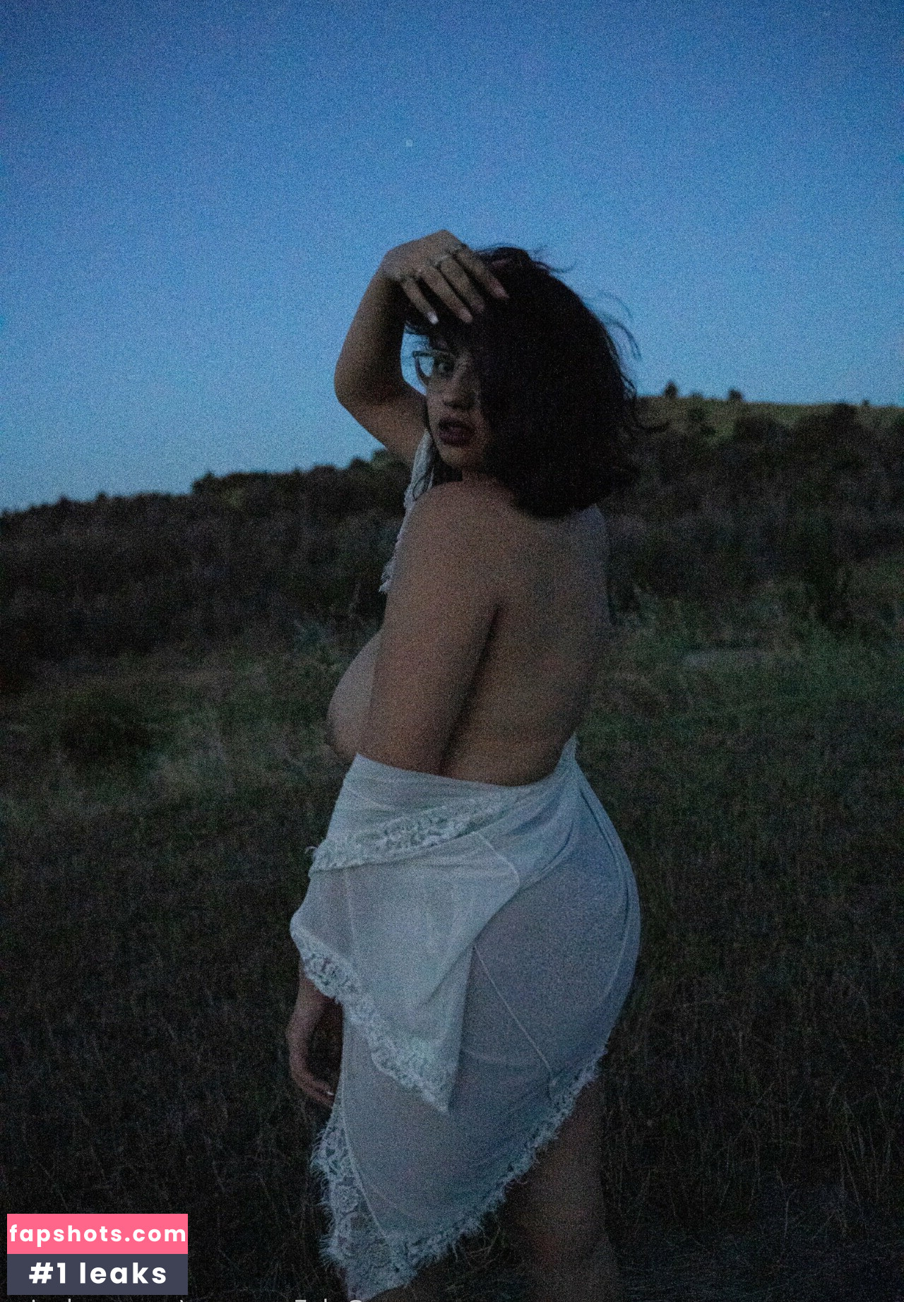 maysexclusive gallery photo #10