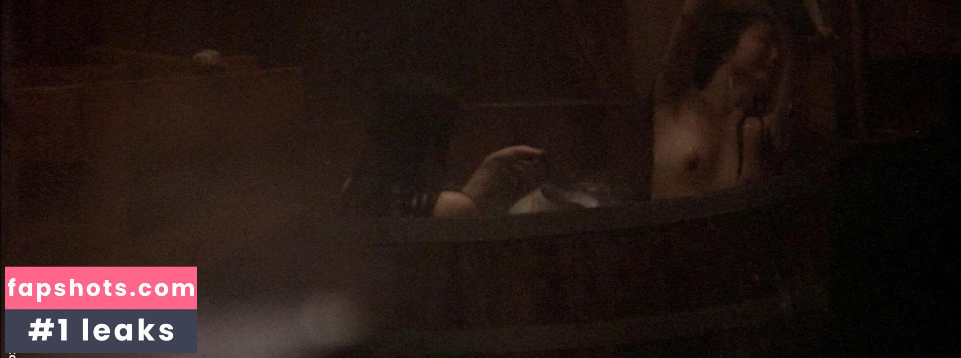 Maysie Hoy gallery photo #3