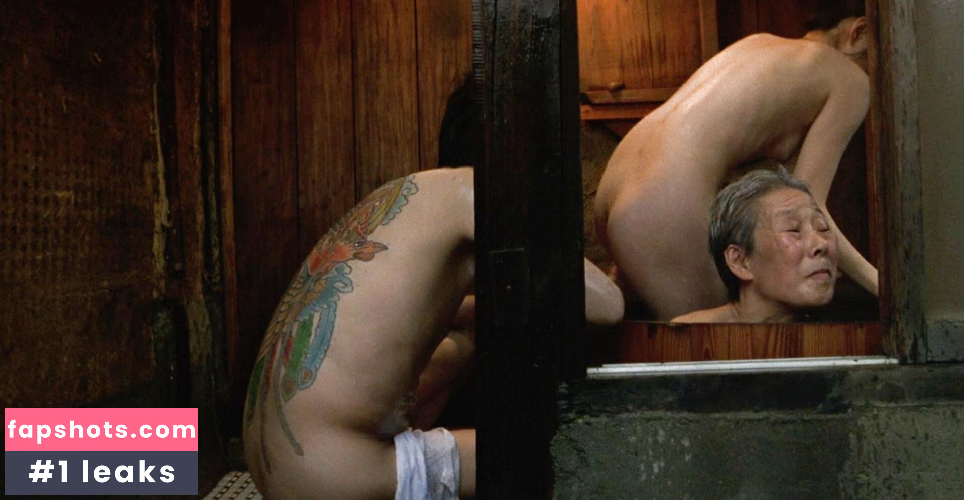 Mayu Ozawa gallery photo #7