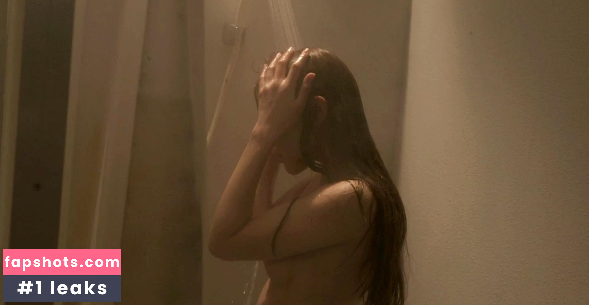 Mayu Sugano gallery photo #4