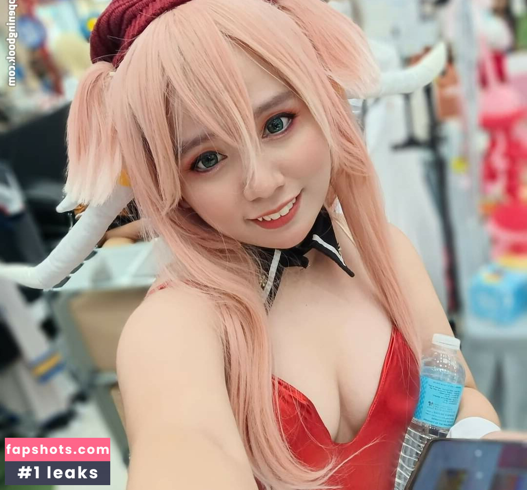 Mayumi gallery photo #38