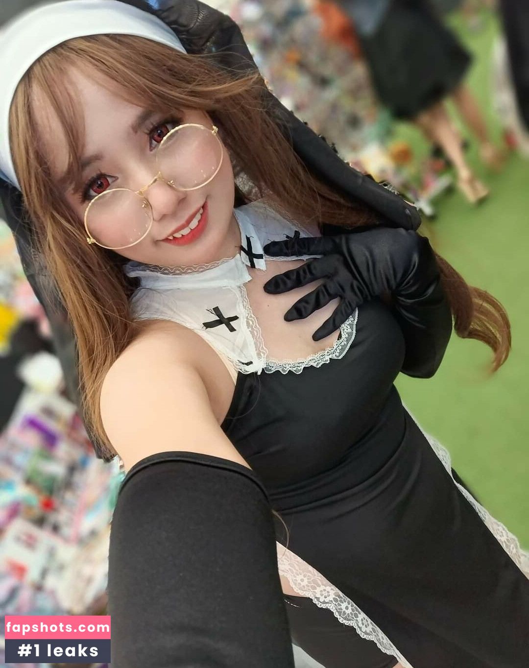 Mayumi gallery photo #40