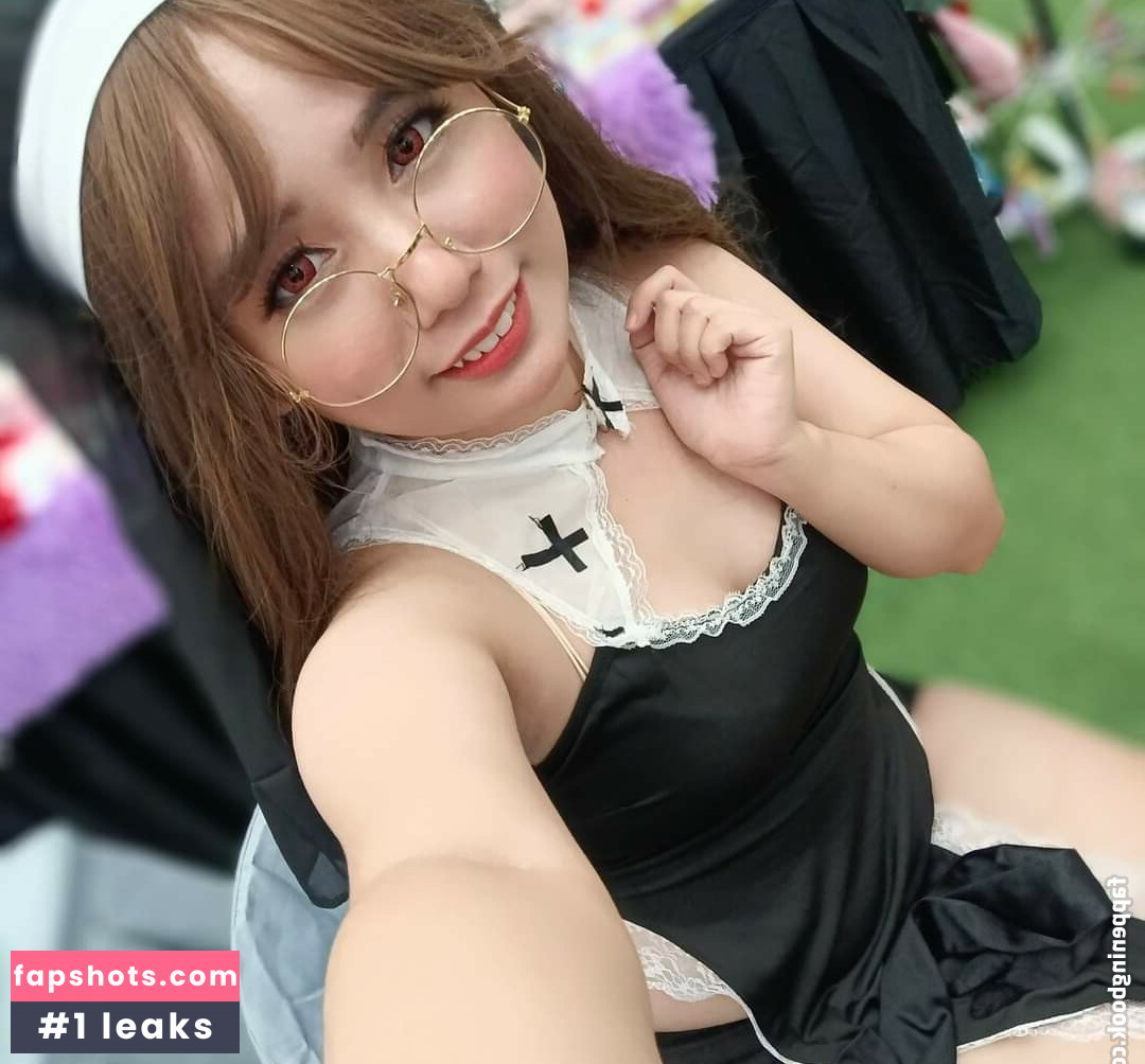 Mayumi gallery photo #44