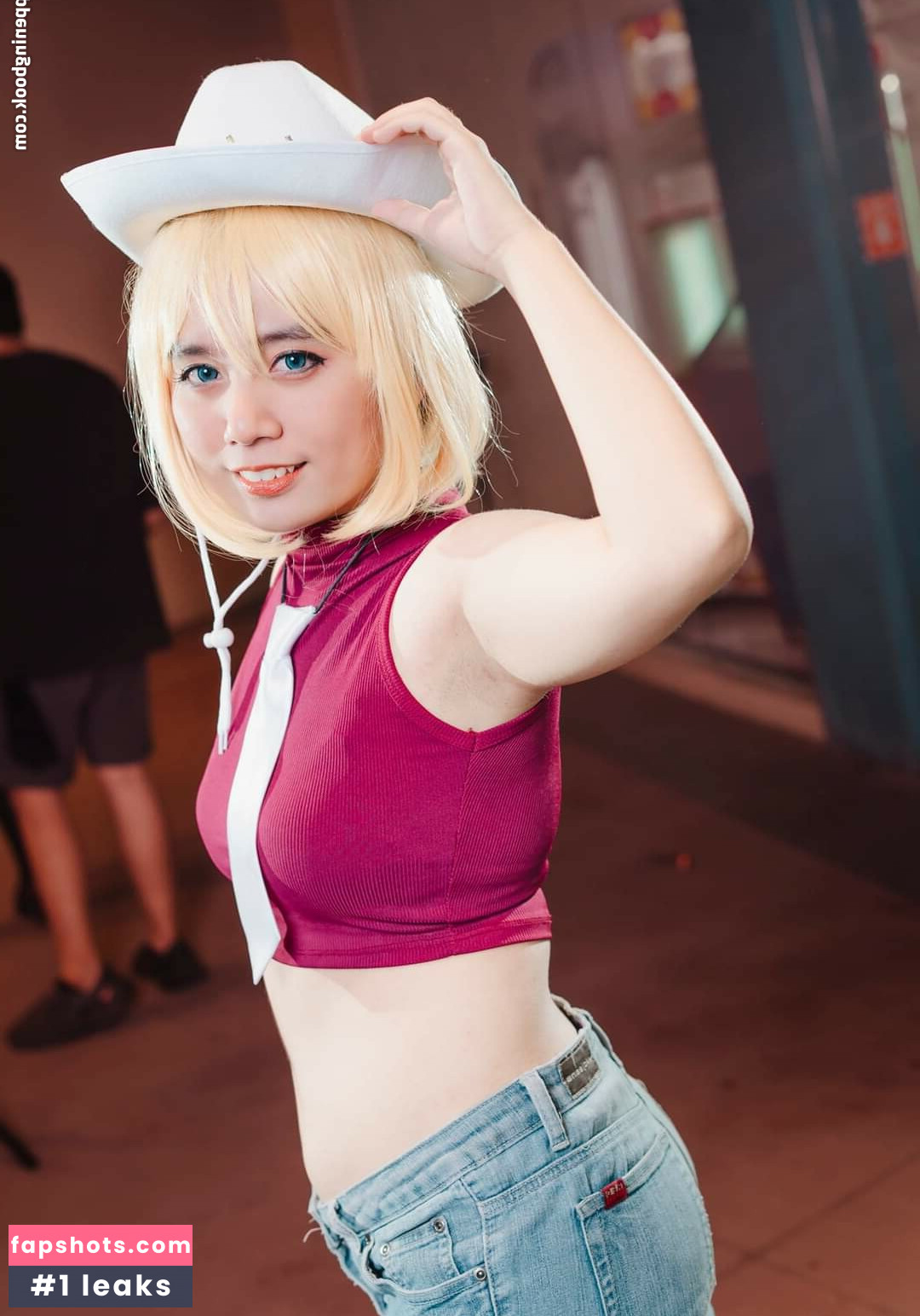 Mayumi gallery photo #57