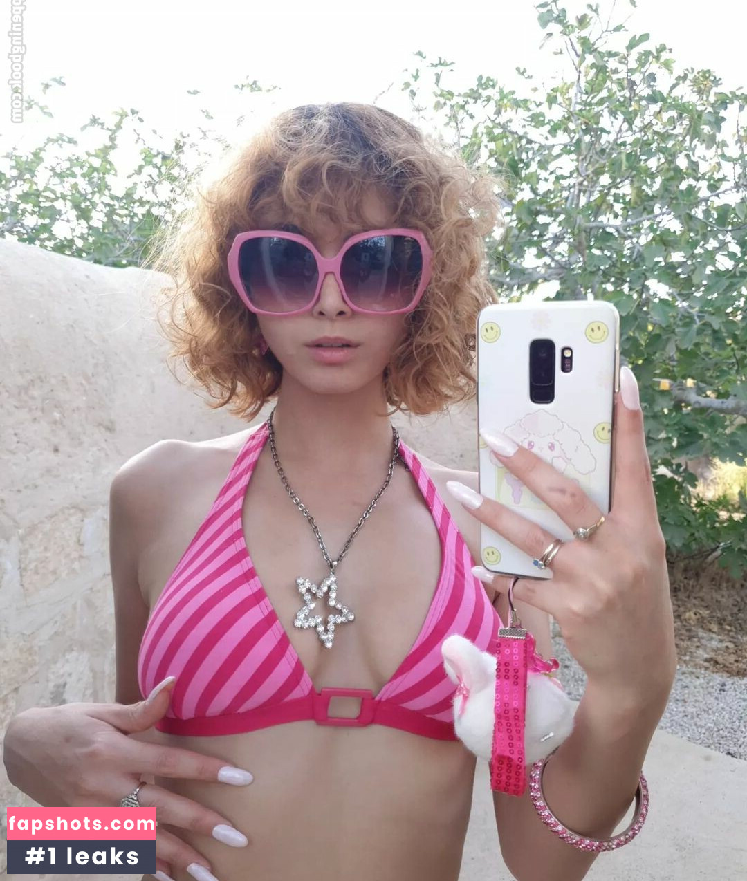 Mayuminnielove gallery photo #31