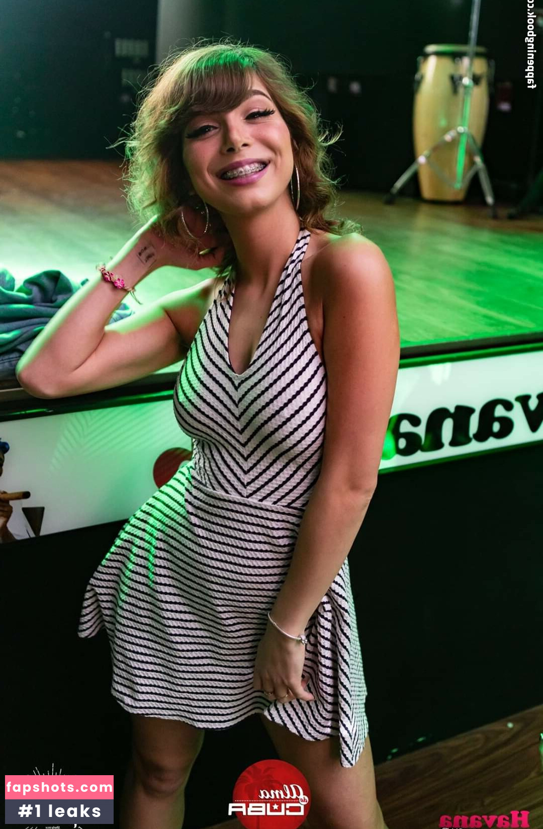 Mayuminnielove gallery photo #7