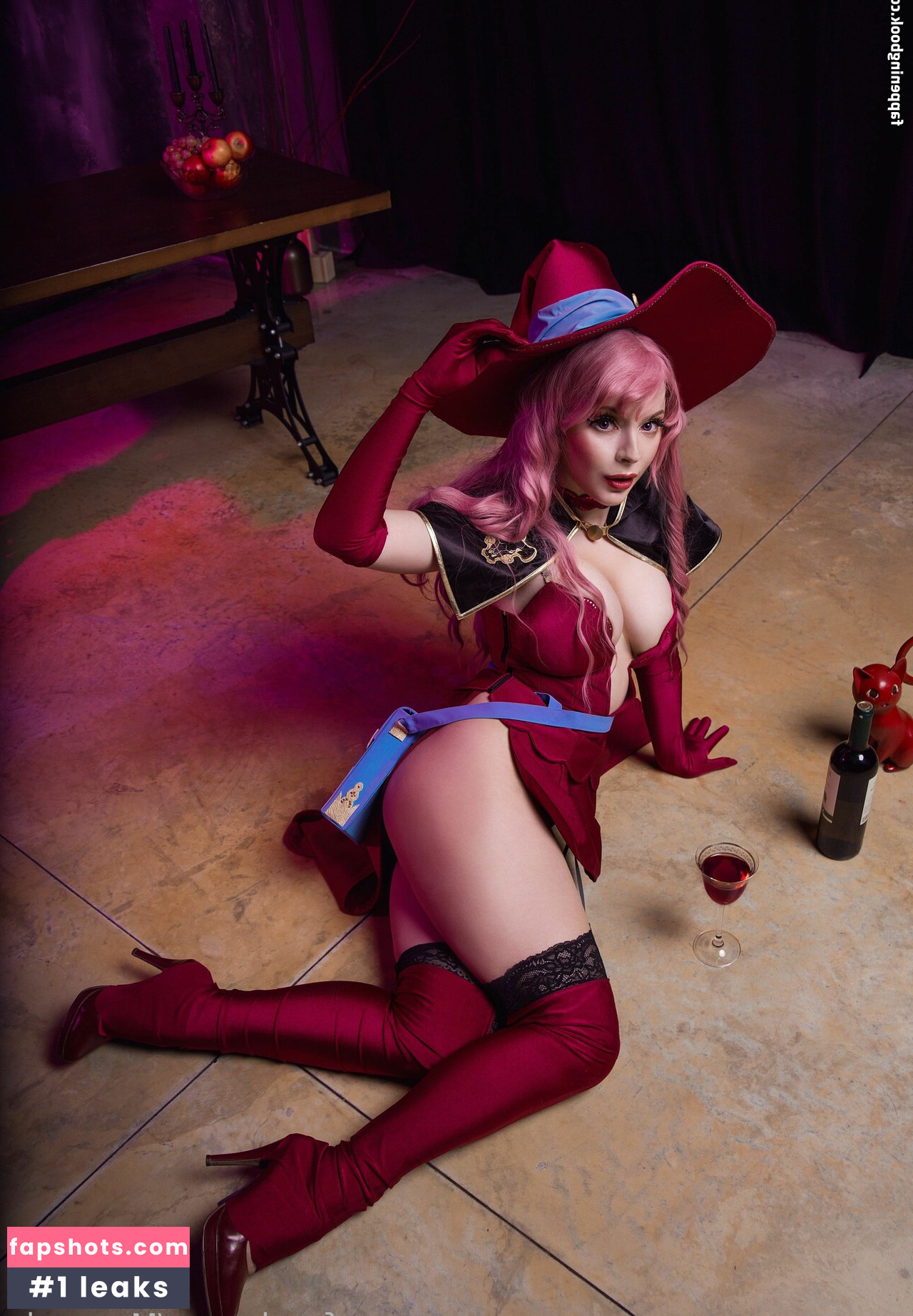 Mayweda Cosplay gallery photo #24