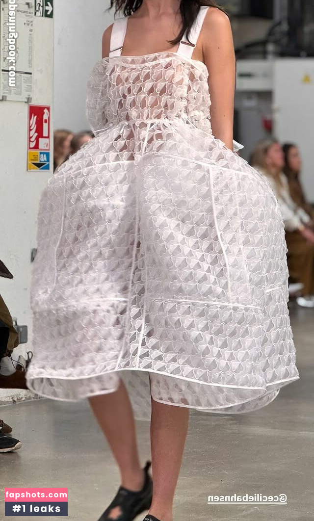 Mazzy Joya gallery photo #13