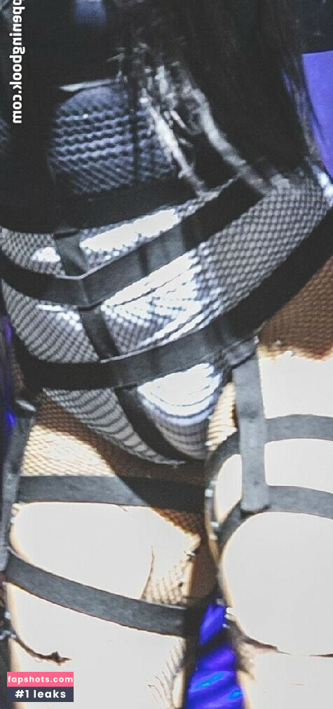 MC Bella Angel gallery photo #108