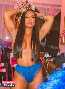 MC Rebecca Nude Leaks OnlyFans - Fapshots