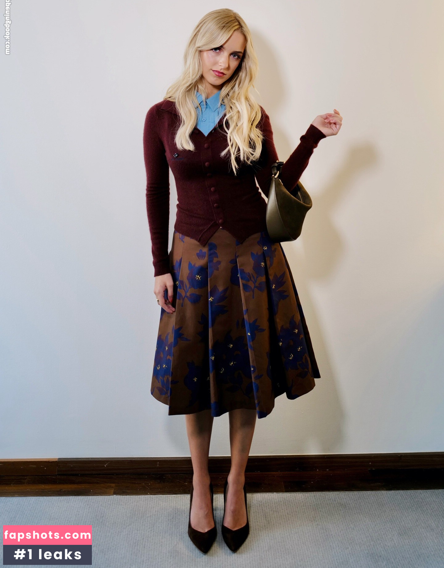 Mckenna Grace Nude Leaks OnlyFans Photos #23 - LeakJerk