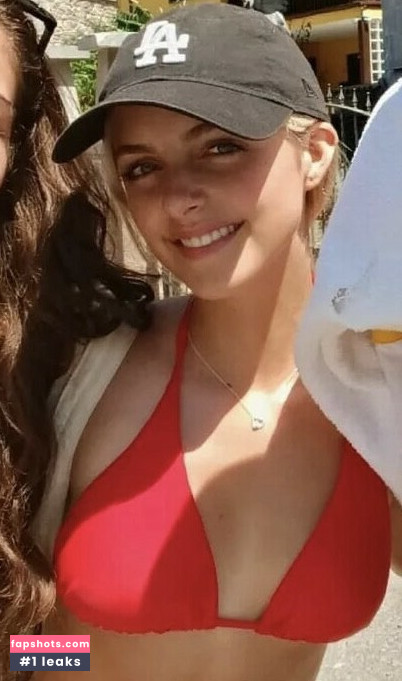 Mckenna Grace Nude Leaks OnlyFans Photos #30 - LeakJerk