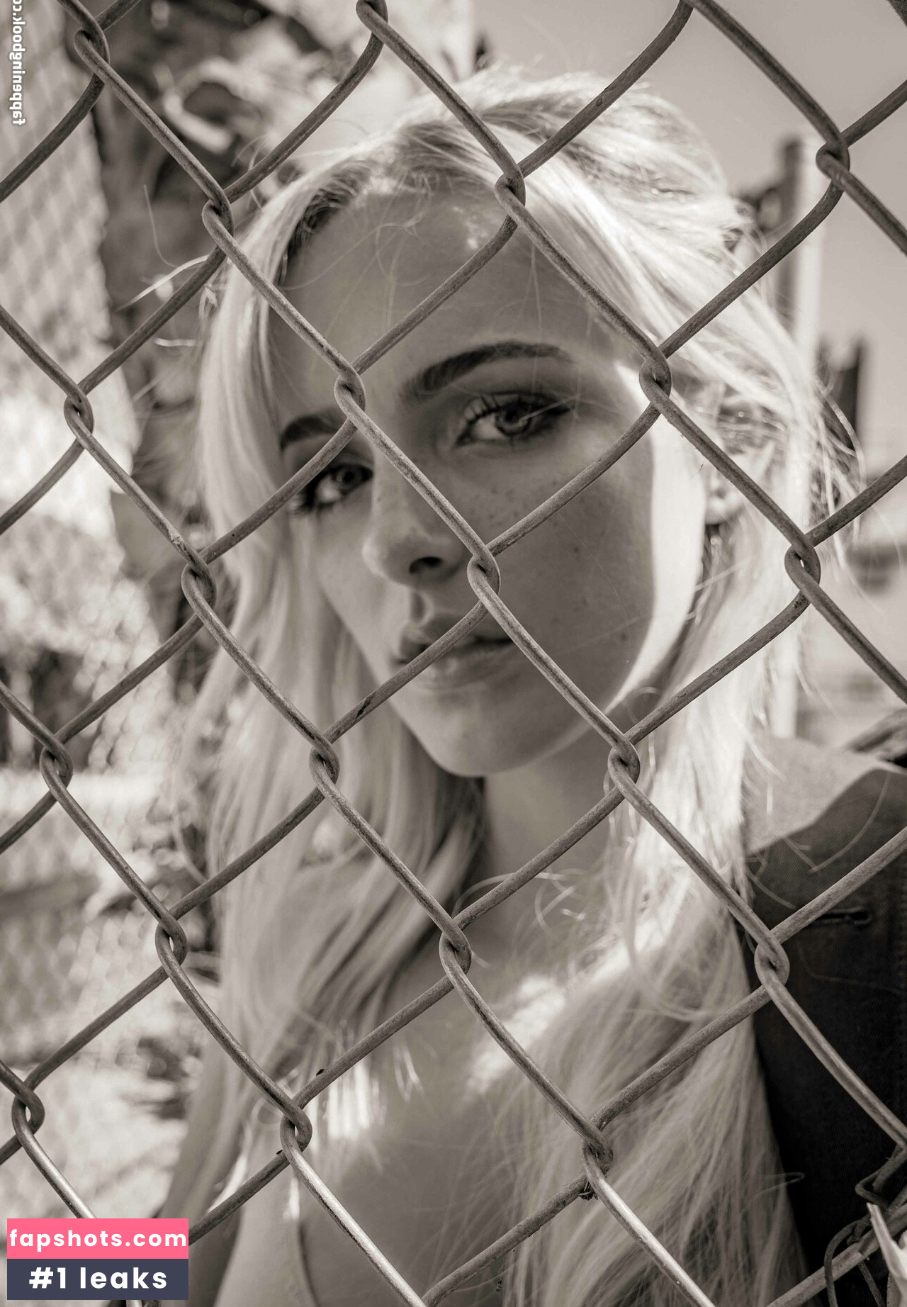 Mckenna Grace Nude Leaks OnlyFans Photos #52 - LeakJerk