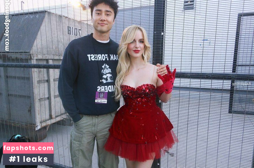 Mckenna Grace Nude Leaks OnlyFans Photos #91 - LeakJerk