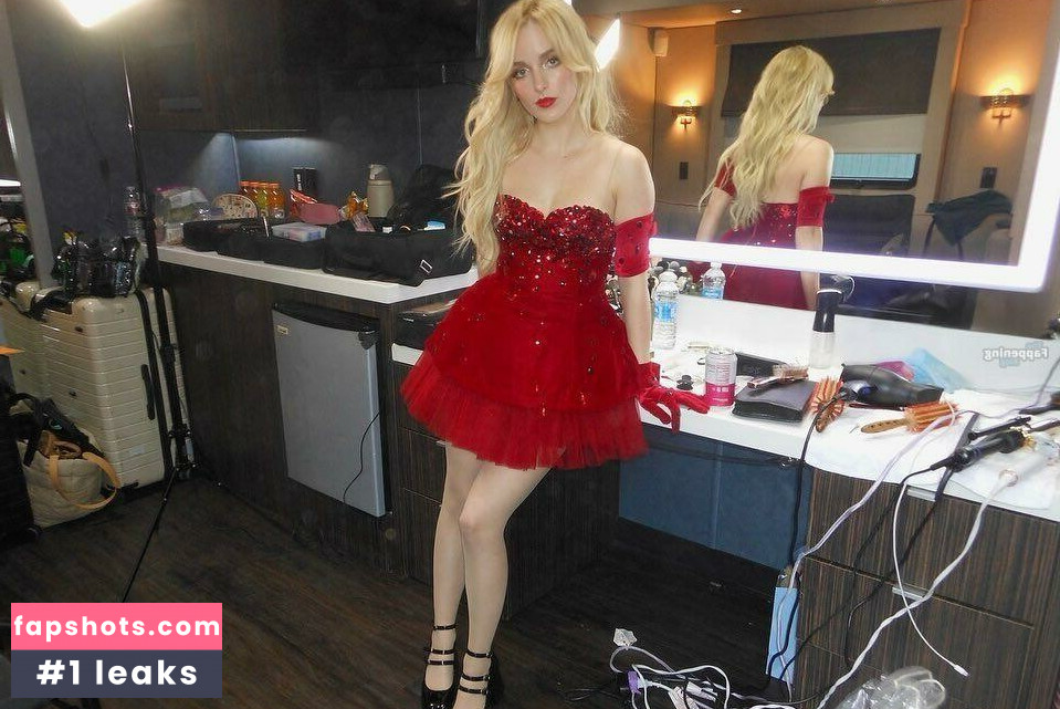 Mckenna Grace Nude Leaks OnlyFans Photos #92 - LeakJerk