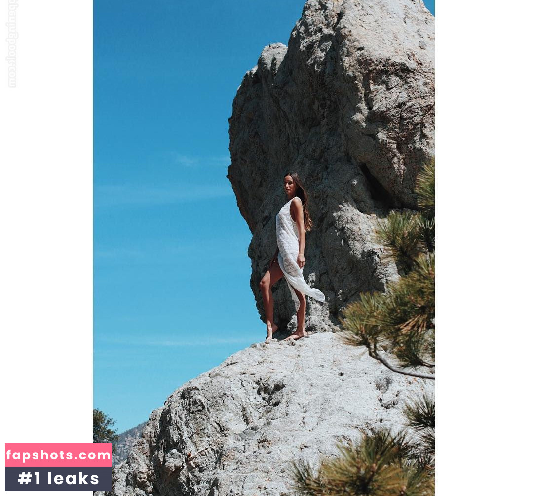 Meagan Mitchell gallery photo #28