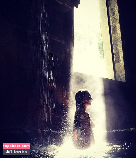 Meagan Mitchell gallery photo #9