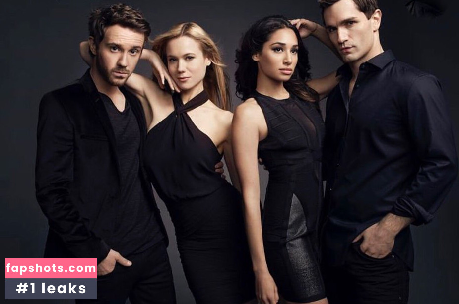 Meaghan Rath gallery photo #103