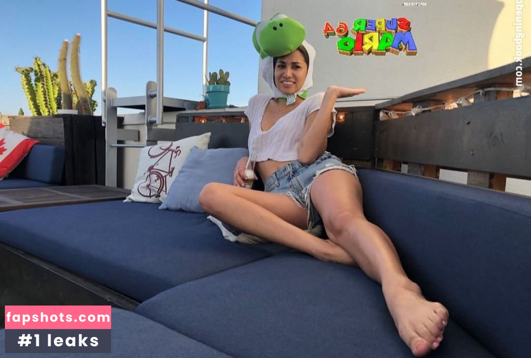 Meaghan Rath gallery photo #108