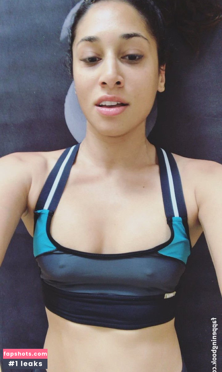 Meaghan Rath gallery photo #109