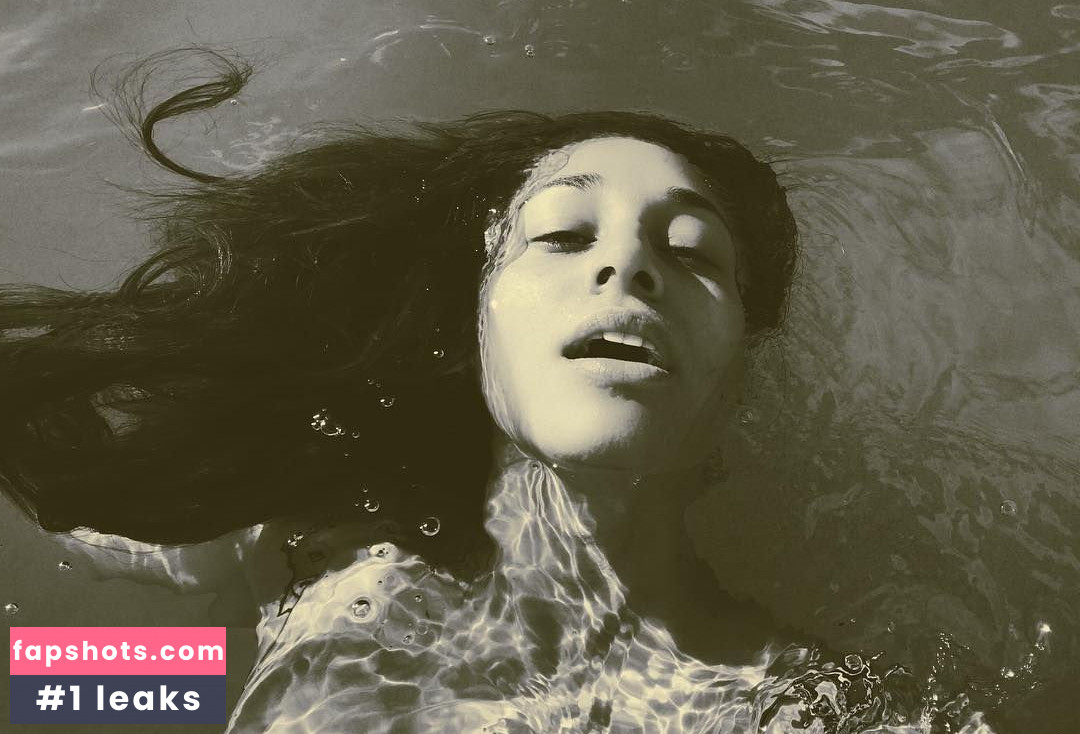 Meaghan Rath gallery photo #110