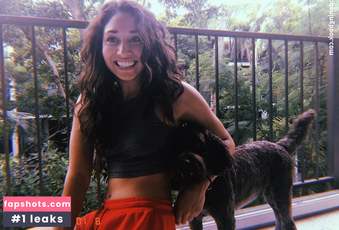 Meaghan Rath gallery photo #137