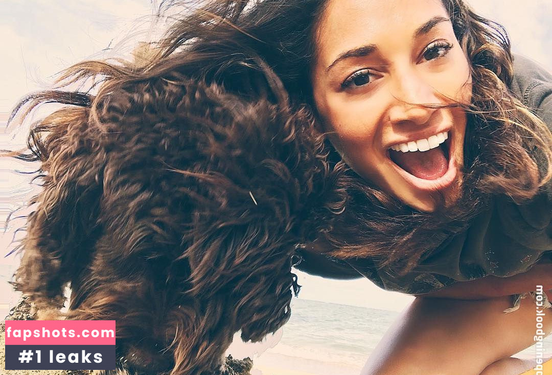 Meaghan Rath gallery photo #148