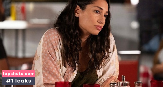 Meaghan Rath gallery photo #39
