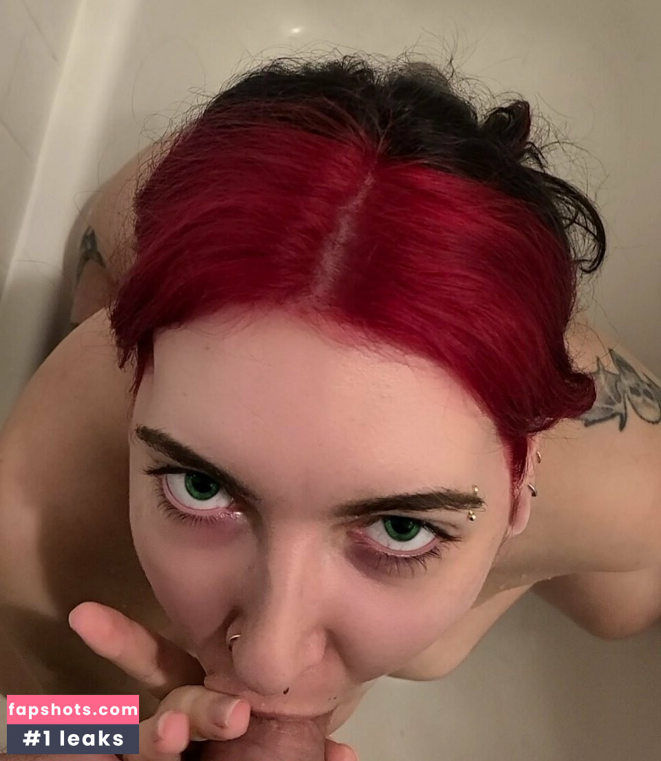 meaghanisdead69 gallery photo #7