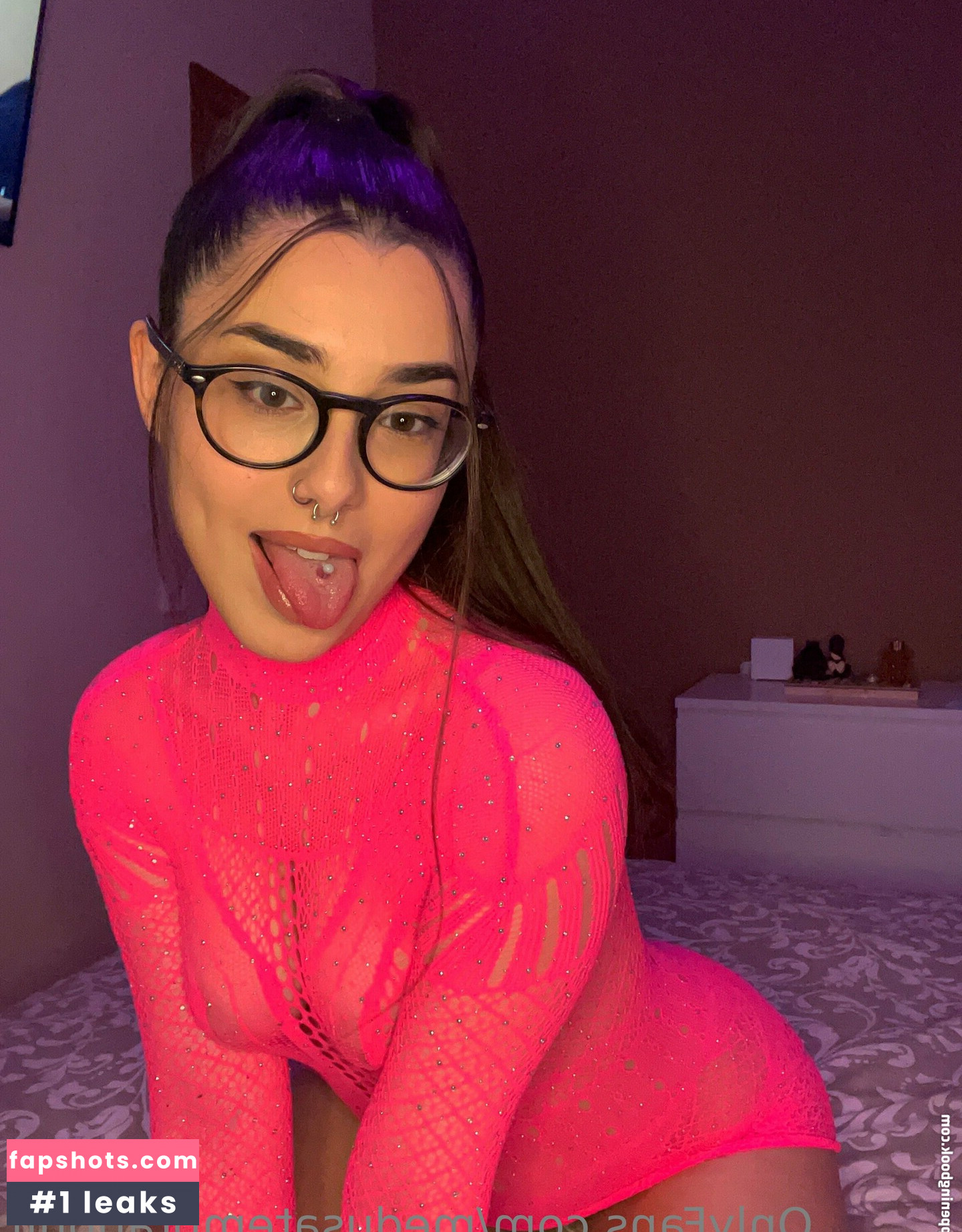 medusatemptationft gallery photo #39