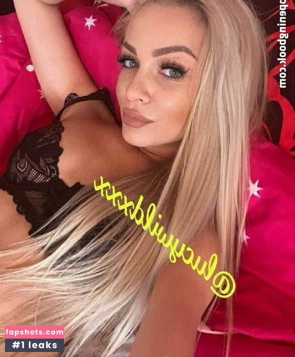 mee_zee gallery photo #36