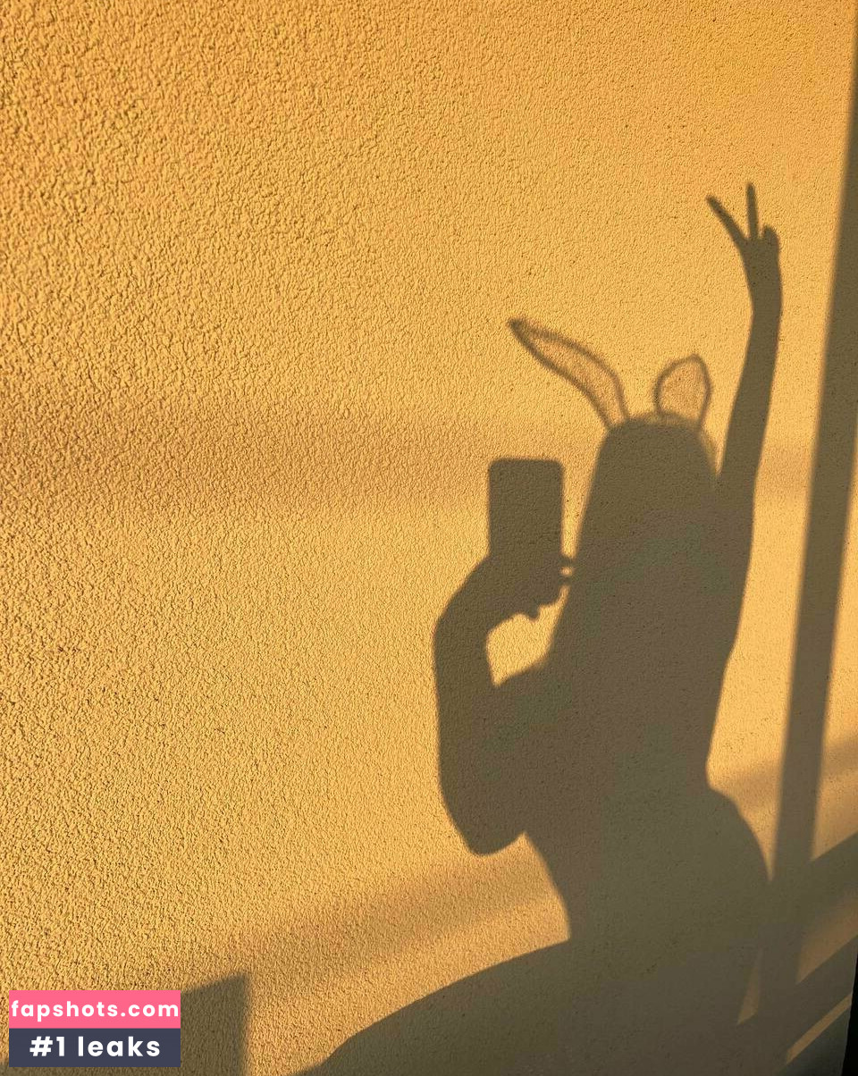 meelafree gallery photo #12